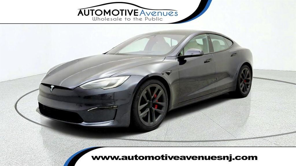 2024 TESLA Model S