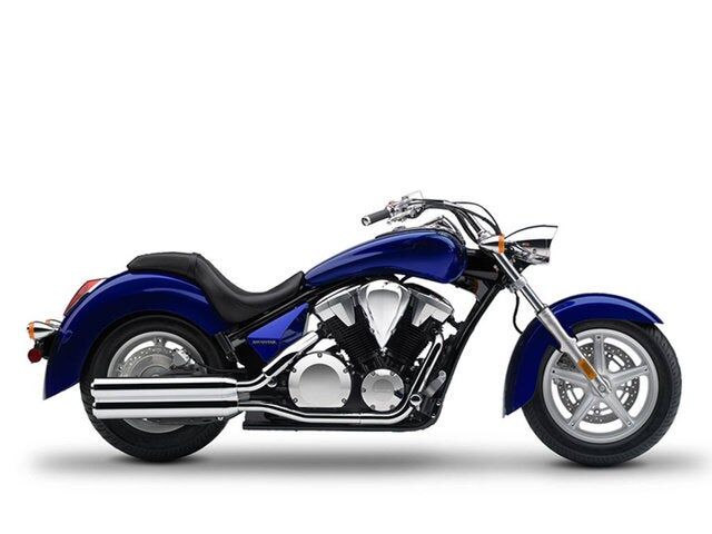 2015 HONDA VT1300