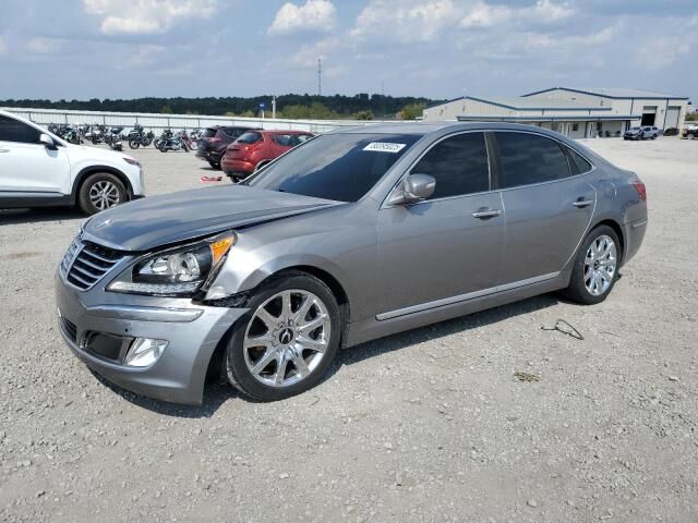 2013 HYUNDAI Equus