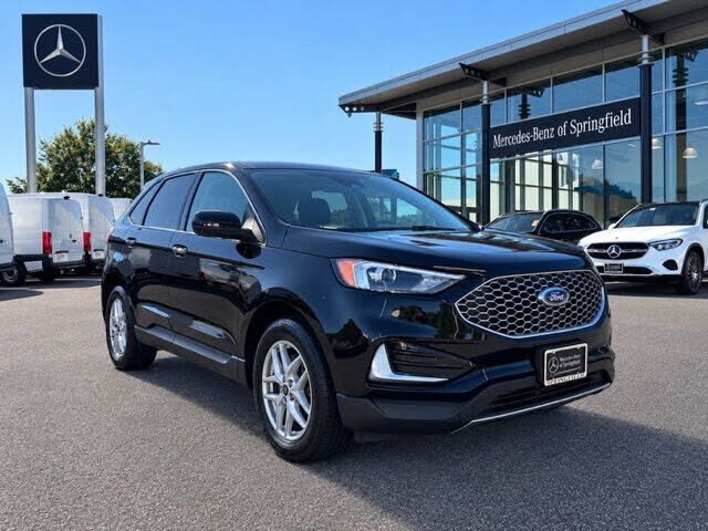 2023 FORD Edge