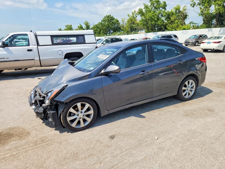 2012 HYUNDAI Accent