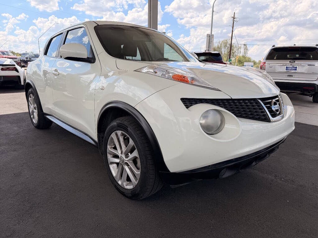 2011 NISSAN Juke