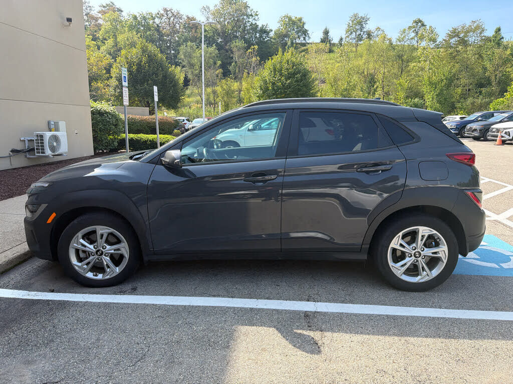 2023 HYUNDAI Kona