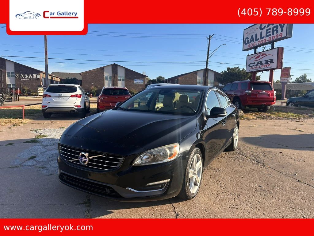 2015 VOLVO S60