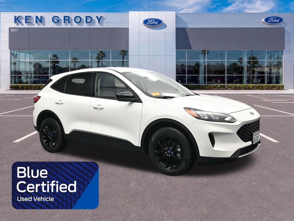 2020 FORD Escape