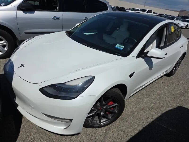 2021 TESLA Model 3