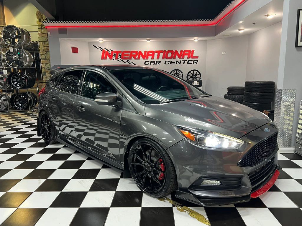 2015 FORD Focus