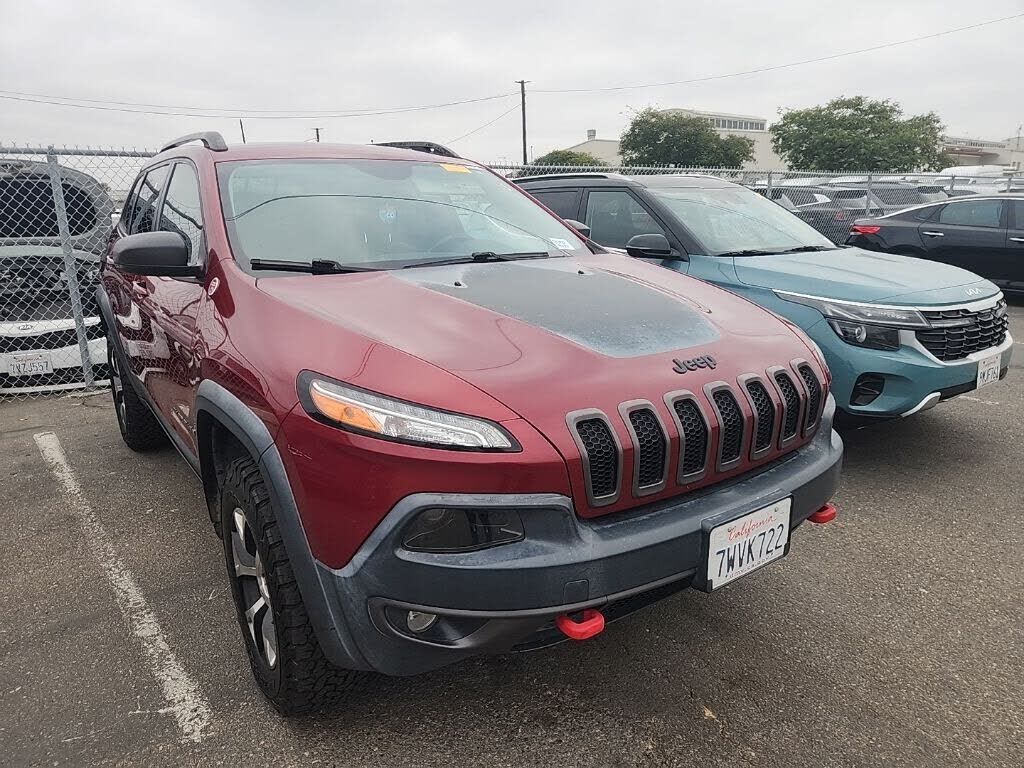 2017 JEEP Cherokee
