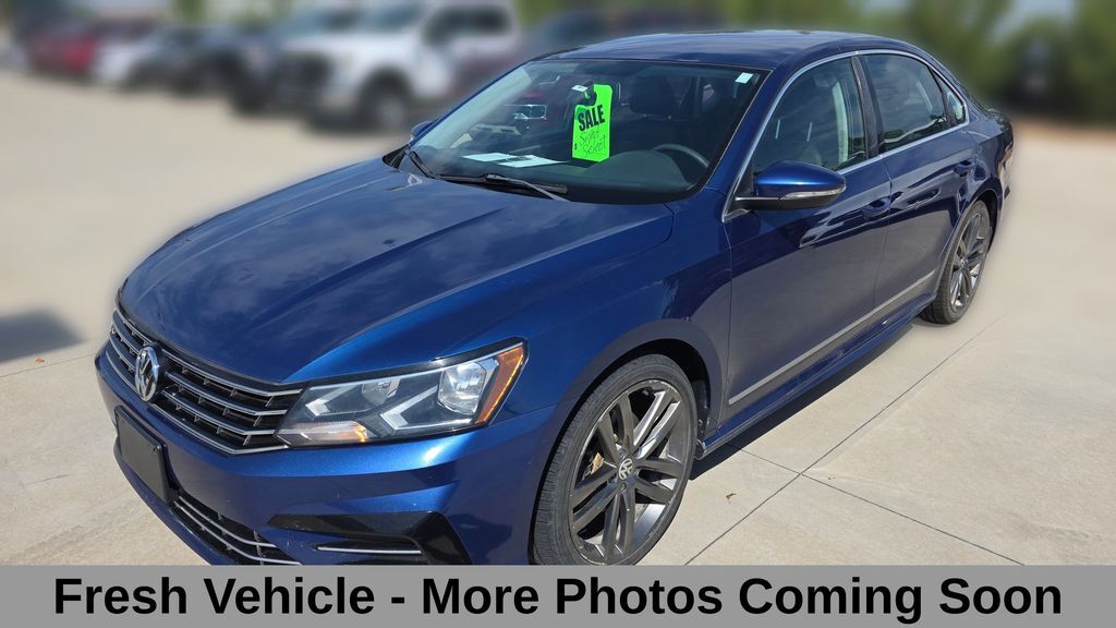 2016 VOLKSWAGEN Passat