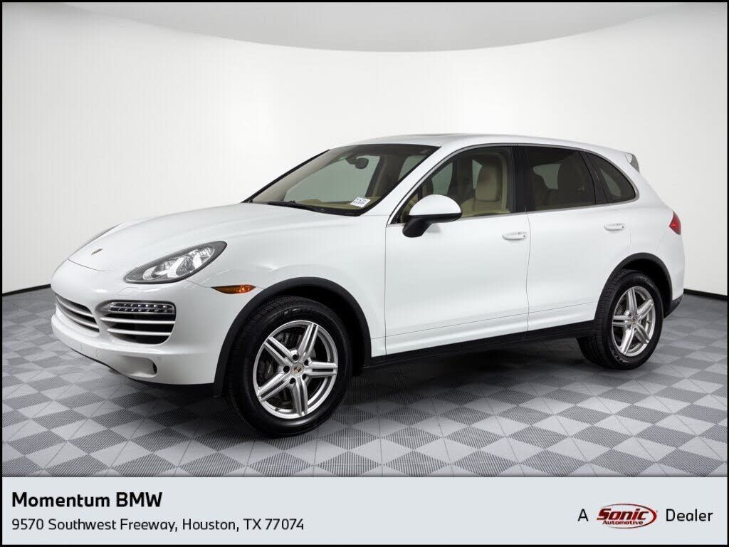 2014 PORSCHE Cayenne