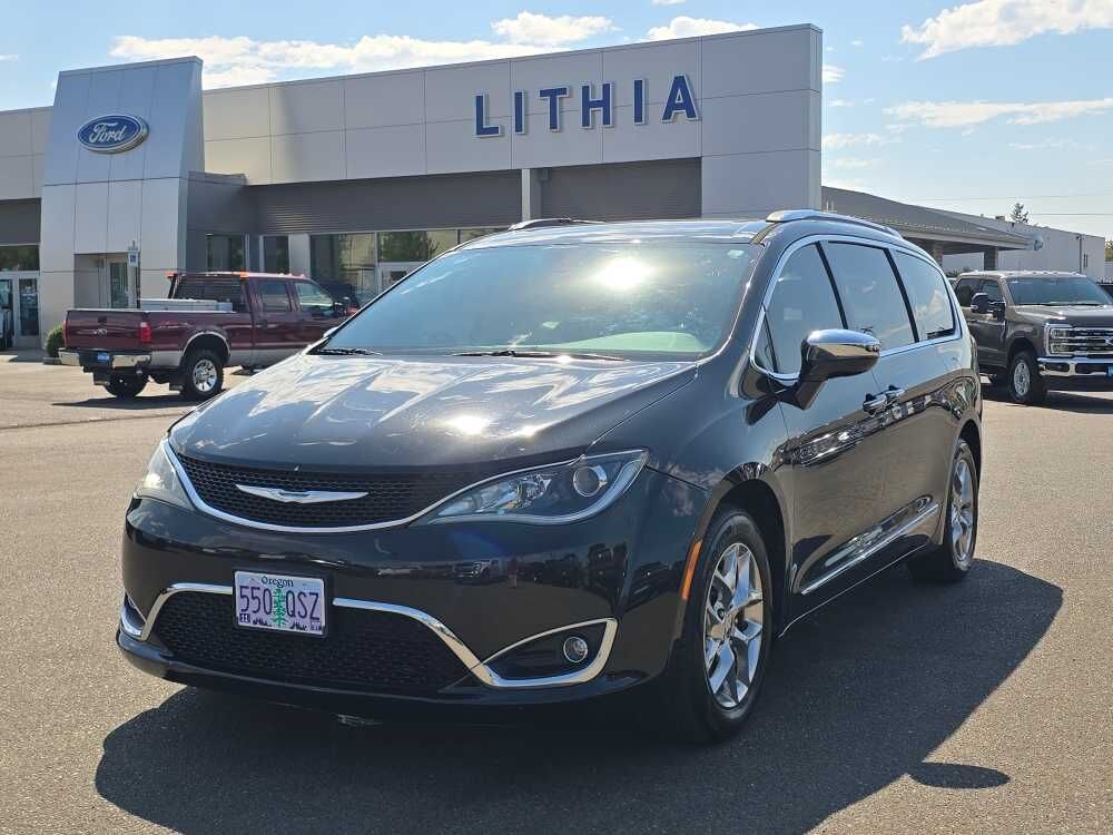 2017 CHRYSLER Pacifica