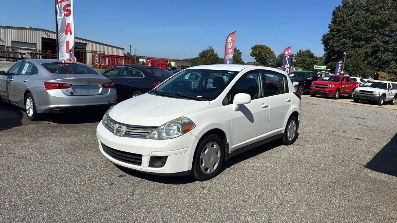 2008 NISSAN Versa