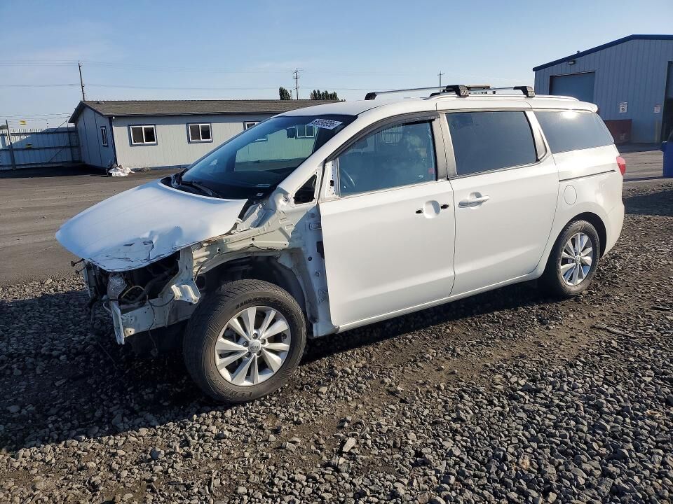 2015 KIA Sedona