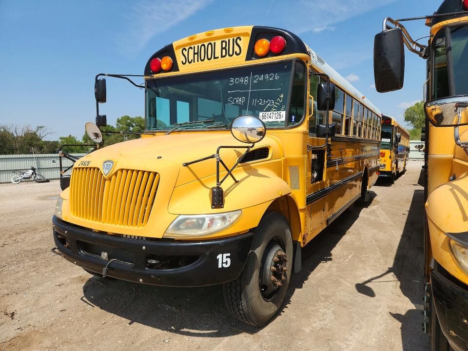 2014 IC BUS PB105
