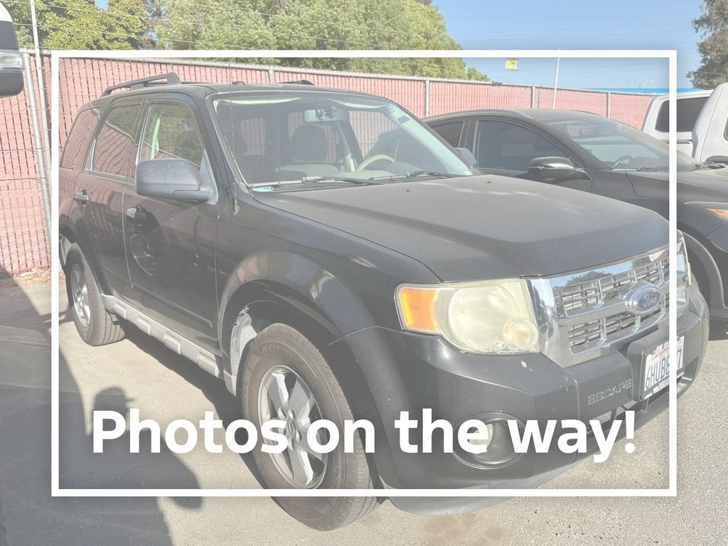 2009 FORD Escape