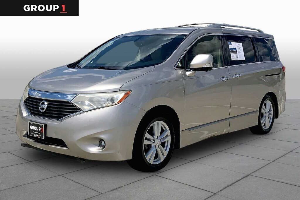 2013 NISSAN Quest