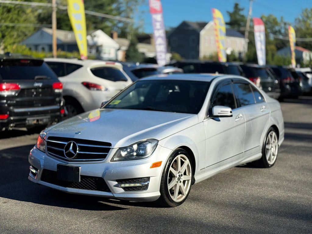 2014 MERCEDES-BENZ C-Class