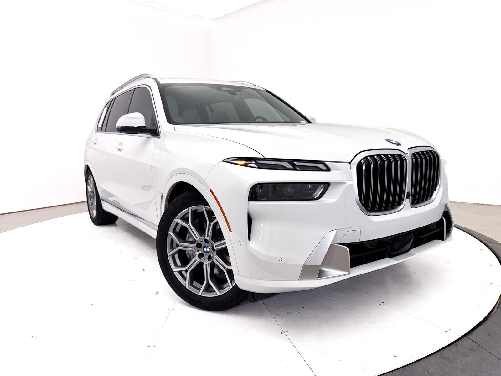 2025 BMW X7