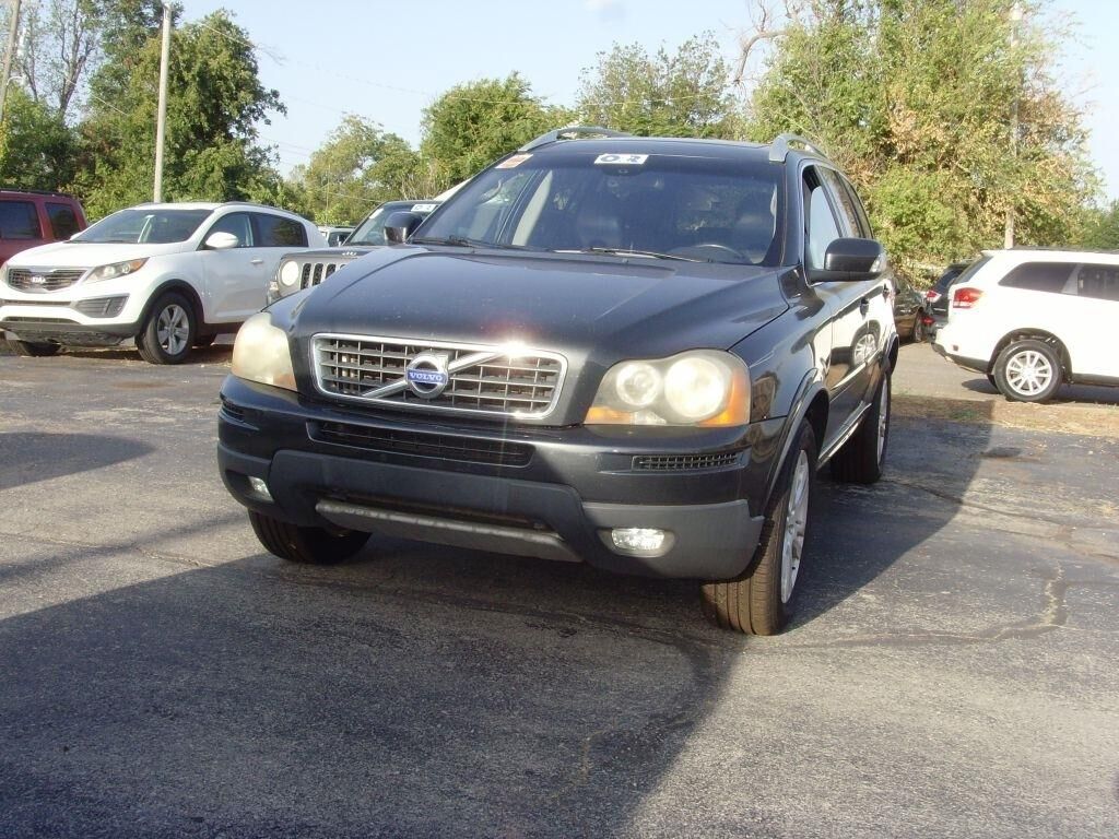 2013 VOLVO XC90