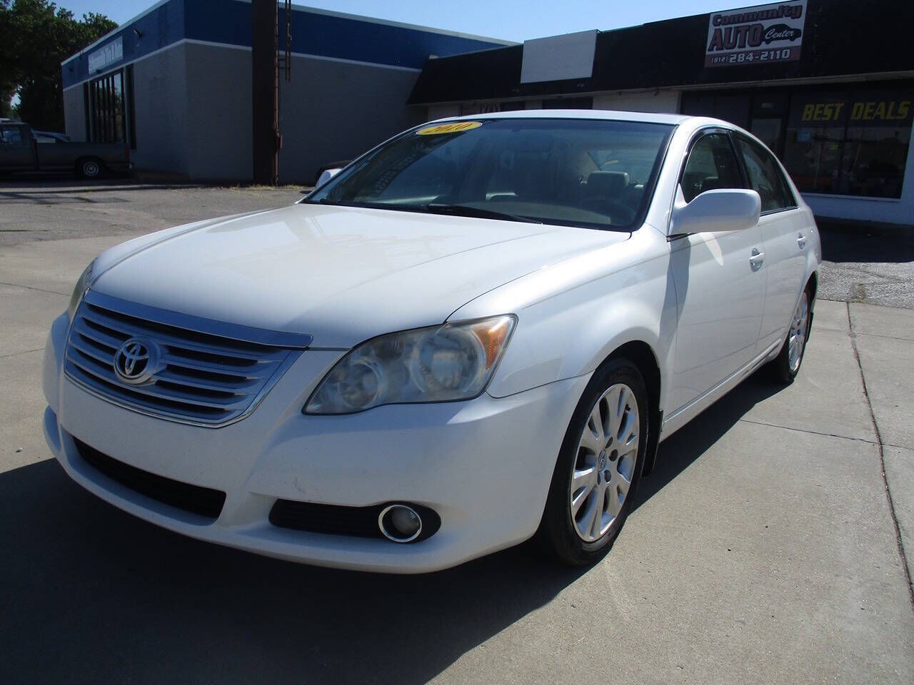 2010 TOYOTA Avalon