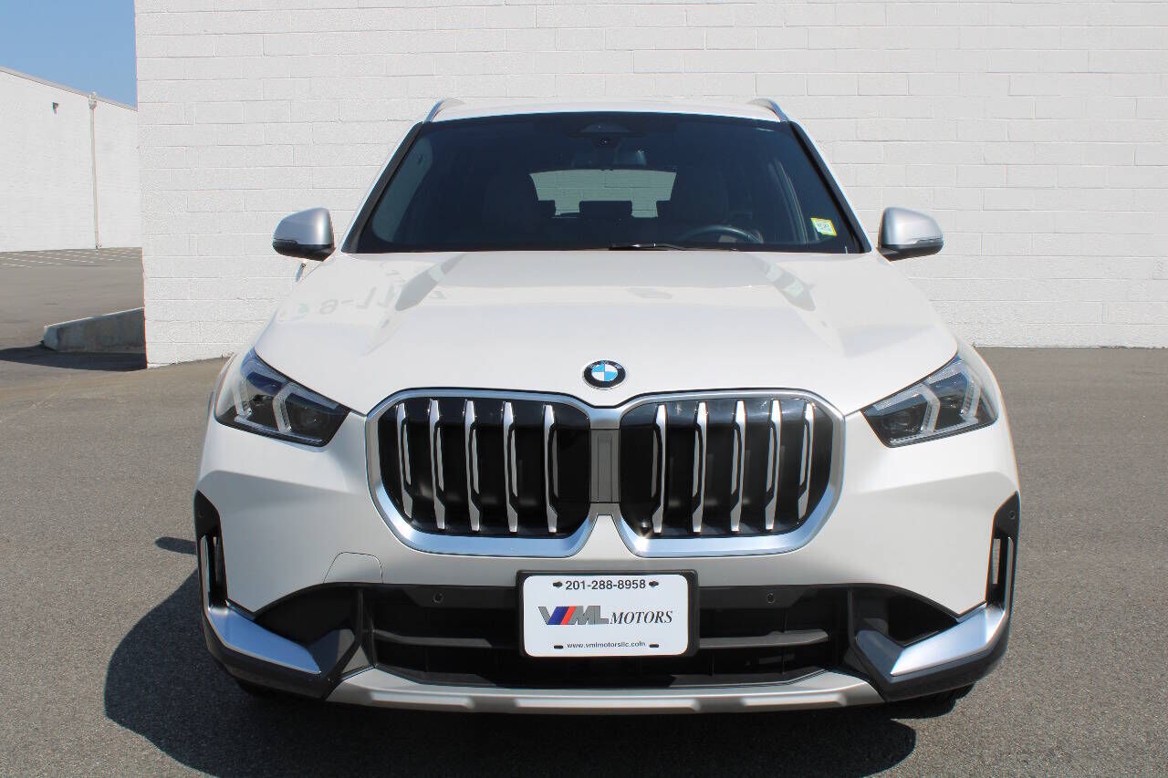 2023 BMW X1