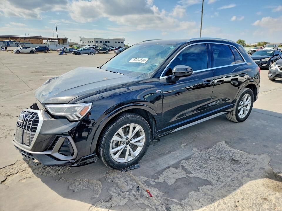2022 AUDI Q3