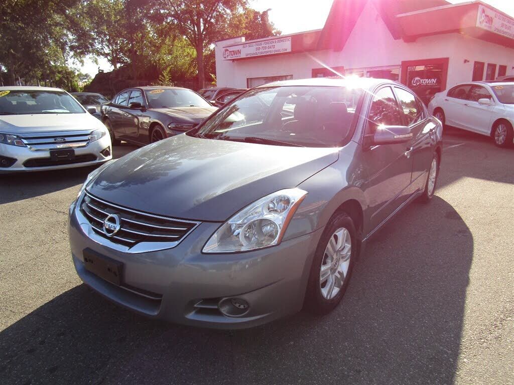 2011 NISSAN Altima