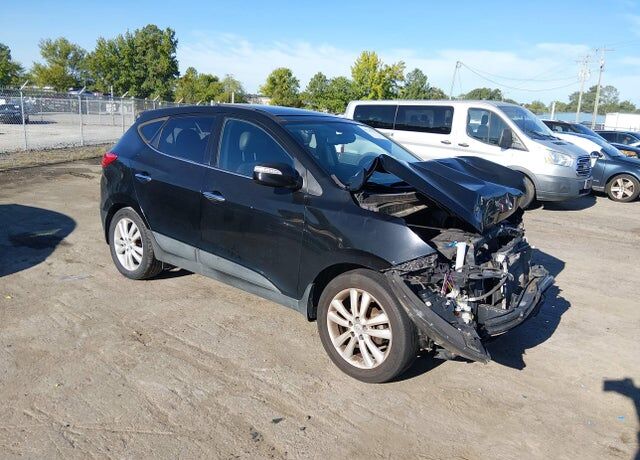 2011 HYUNDAI Tucson
