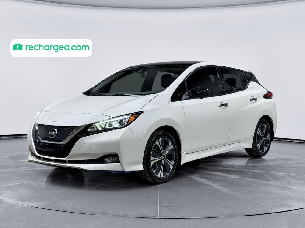 2022 NISSAN Leaf