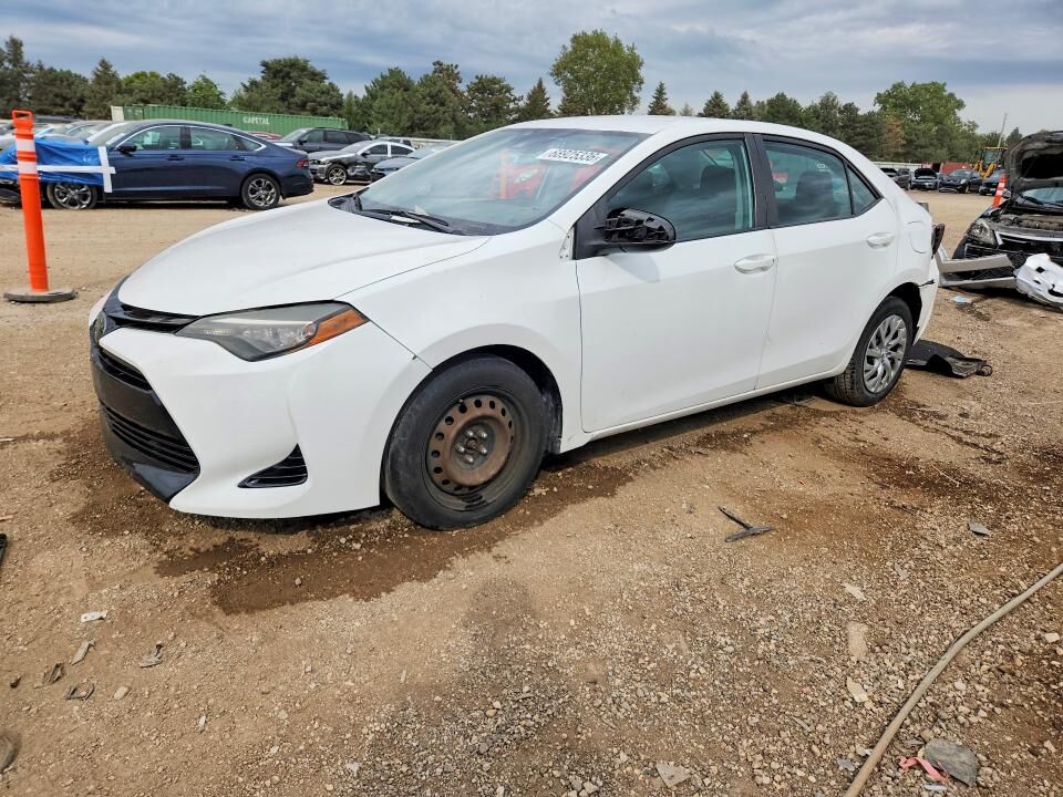 2017 TOYOTA Corolla