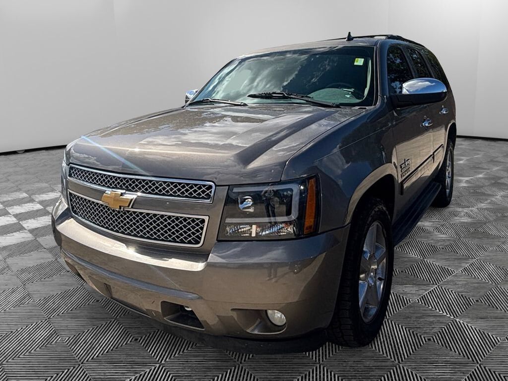 2013 CHEVROLET Tahoe
