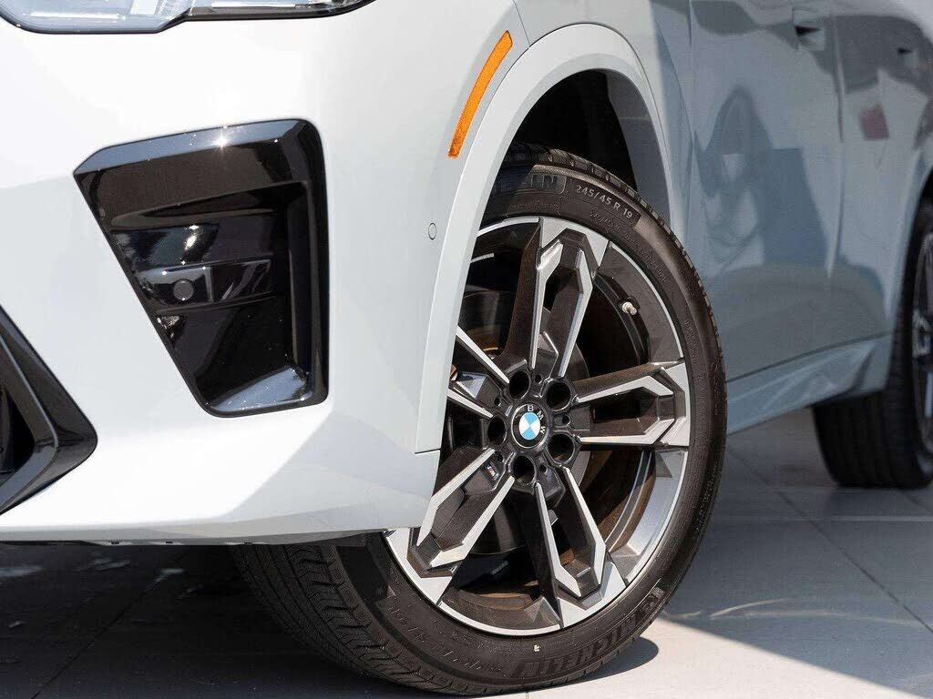 2025 BMW X2