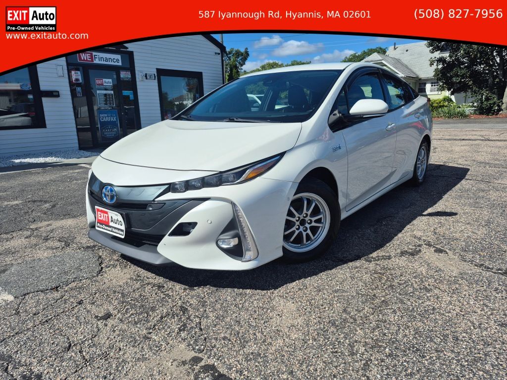 2017 TOYOTA Prius
