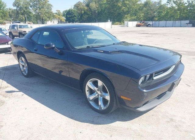 2012 DODGE Challenger