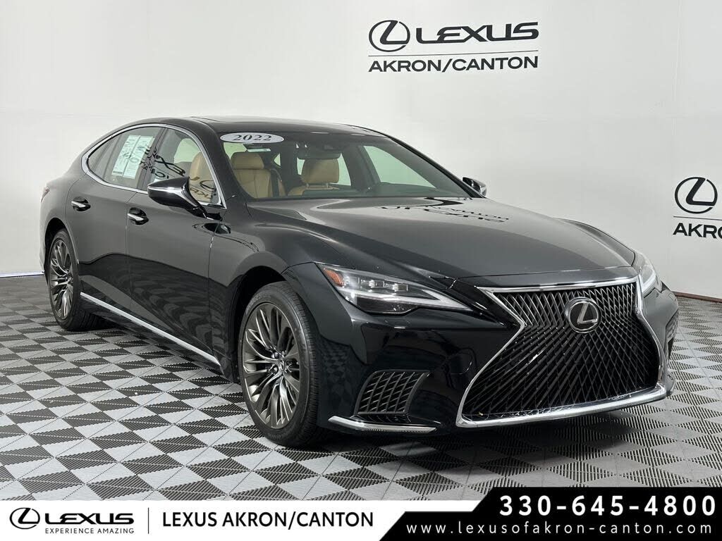 2022 LEXUS LS