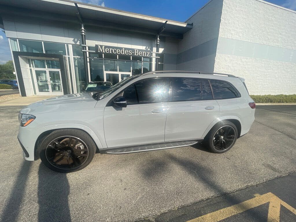 2026 Mercedes-Benz GLS-Class