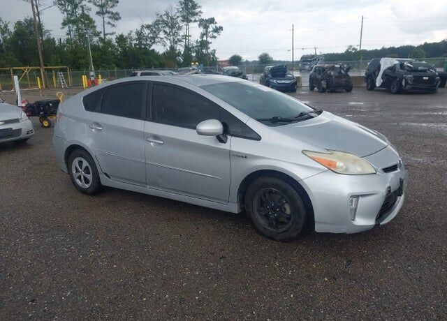 2013 TOYOTA PRIUS