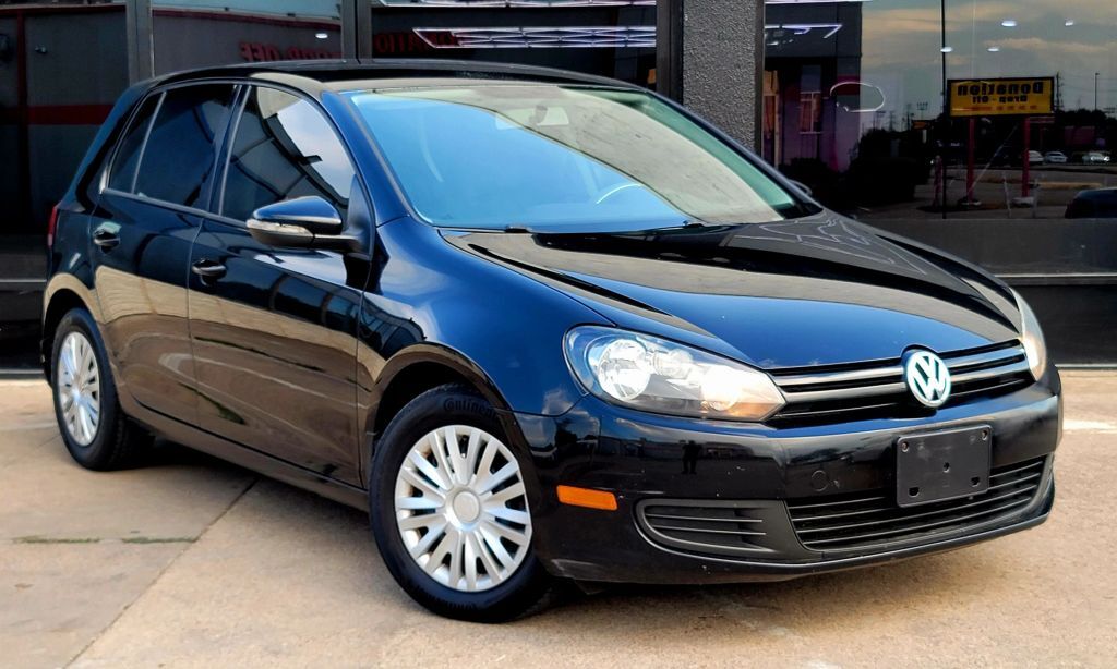 2014 VOLKSWAGEN Golf
