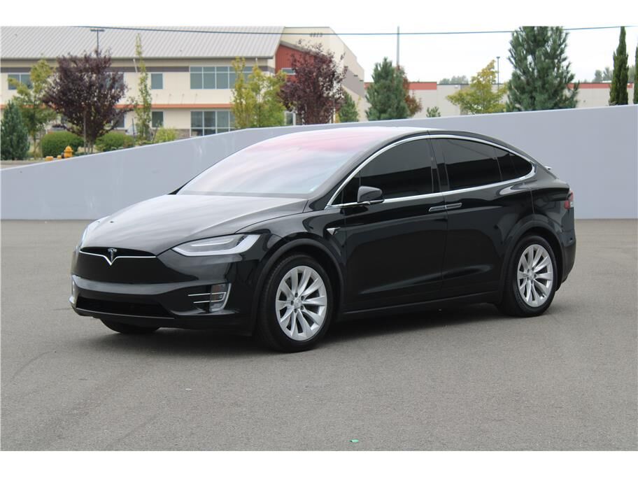 2018 TESLA Model X