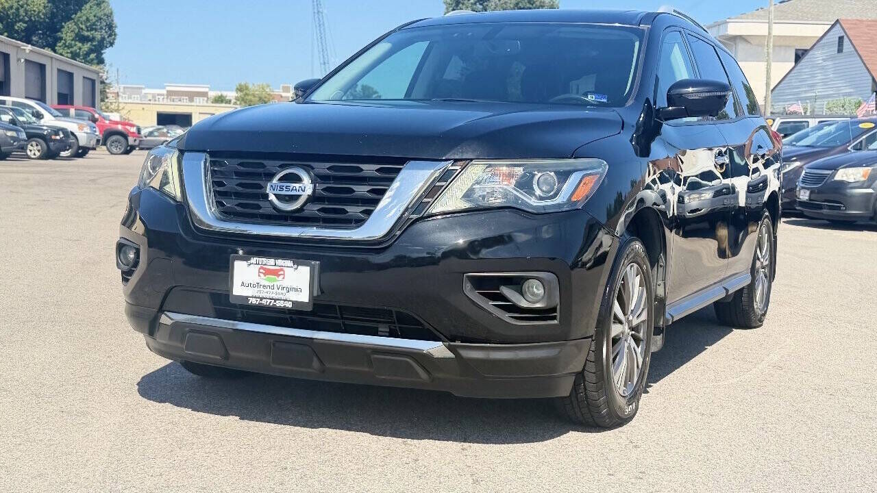 2017 NISSAN Pathfinder
