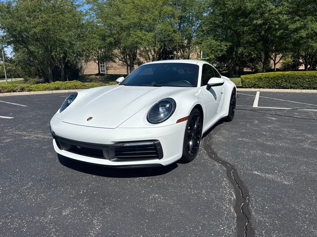 2024 PORSCHE 911