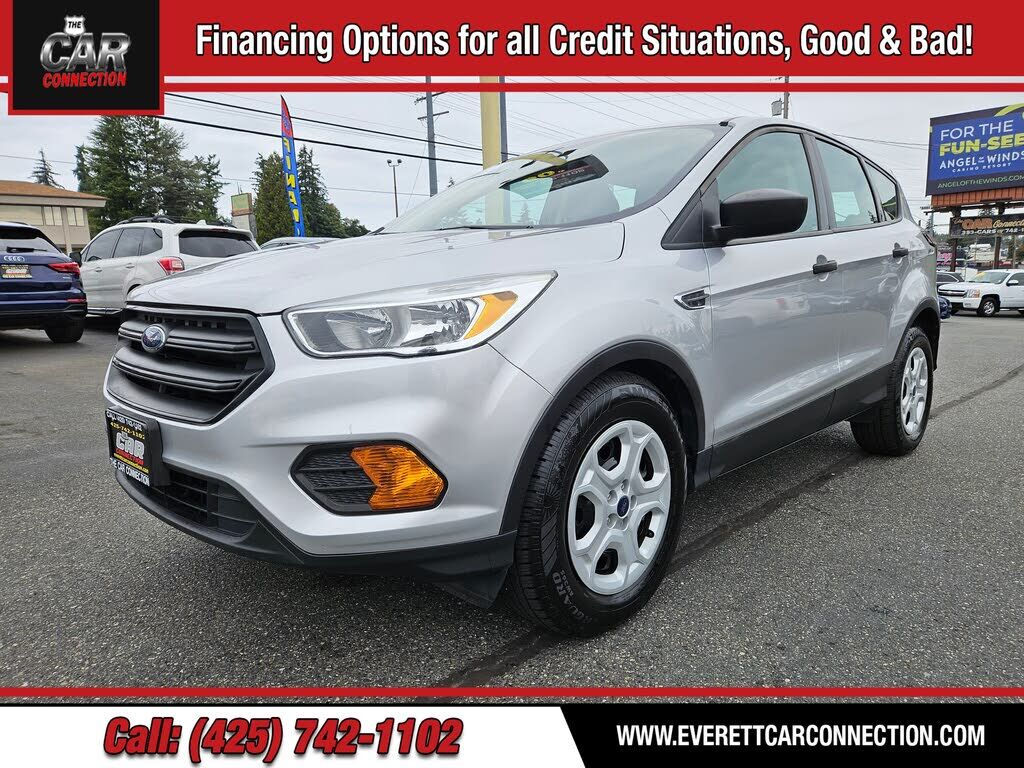2017 FORD Escape
