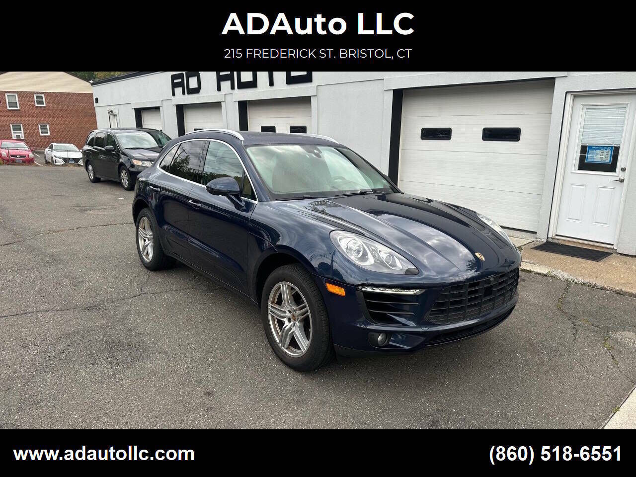 2015 PORSCHE Macan