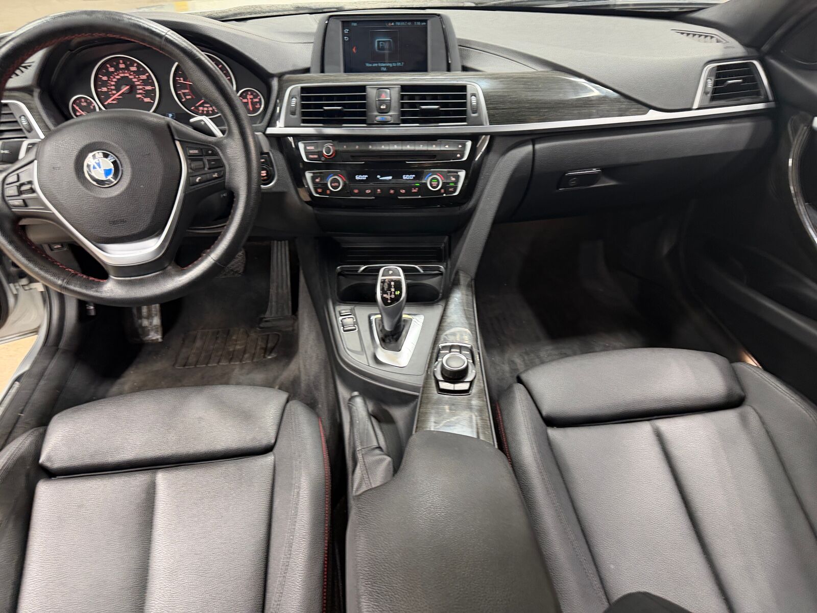 2018 BMW 330i