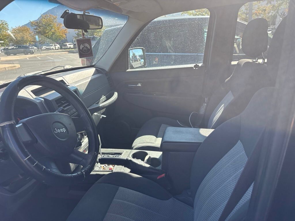 2010 JEEP Liberty
