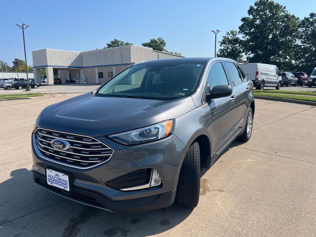 2021 FORD Edge