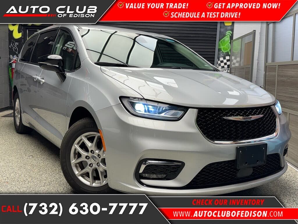 2024 CHRYSLER Pacifica