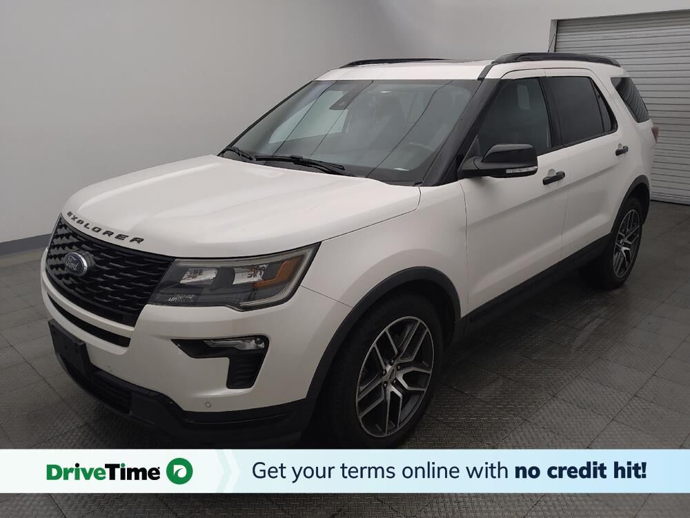2018 FORD Explorer