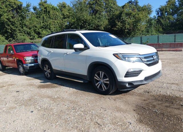 2017 HONDA Pilot