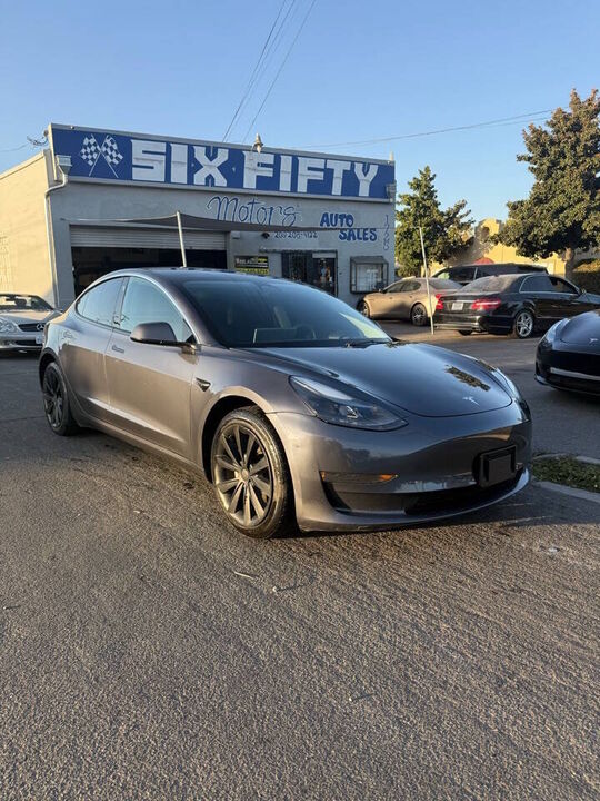 2023 TESLA Model 3